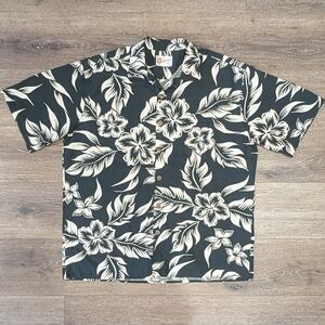 Vintage Hilo Hattie floral Black Hawaiian shirt - SIZE L